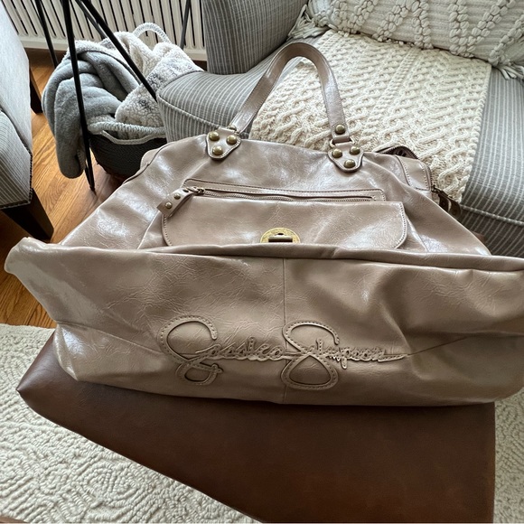 Jessica Simpson Shoulder Bag taupe faux leather. - Picture 4 of 7